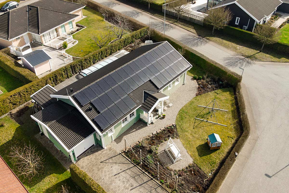Solceller på villa i kävlinge